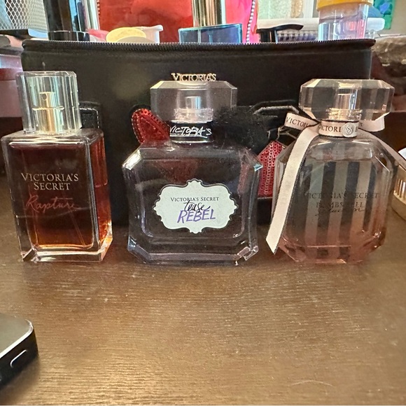 Victoria secret❣️ retired❣️ tease, rapture, or bombshell seduction - Picture 1 of 13